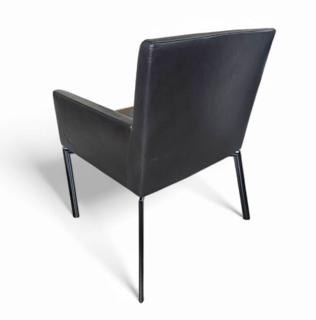 Pair manet minotti arm chairs 2004 / dark brown leather / chrome