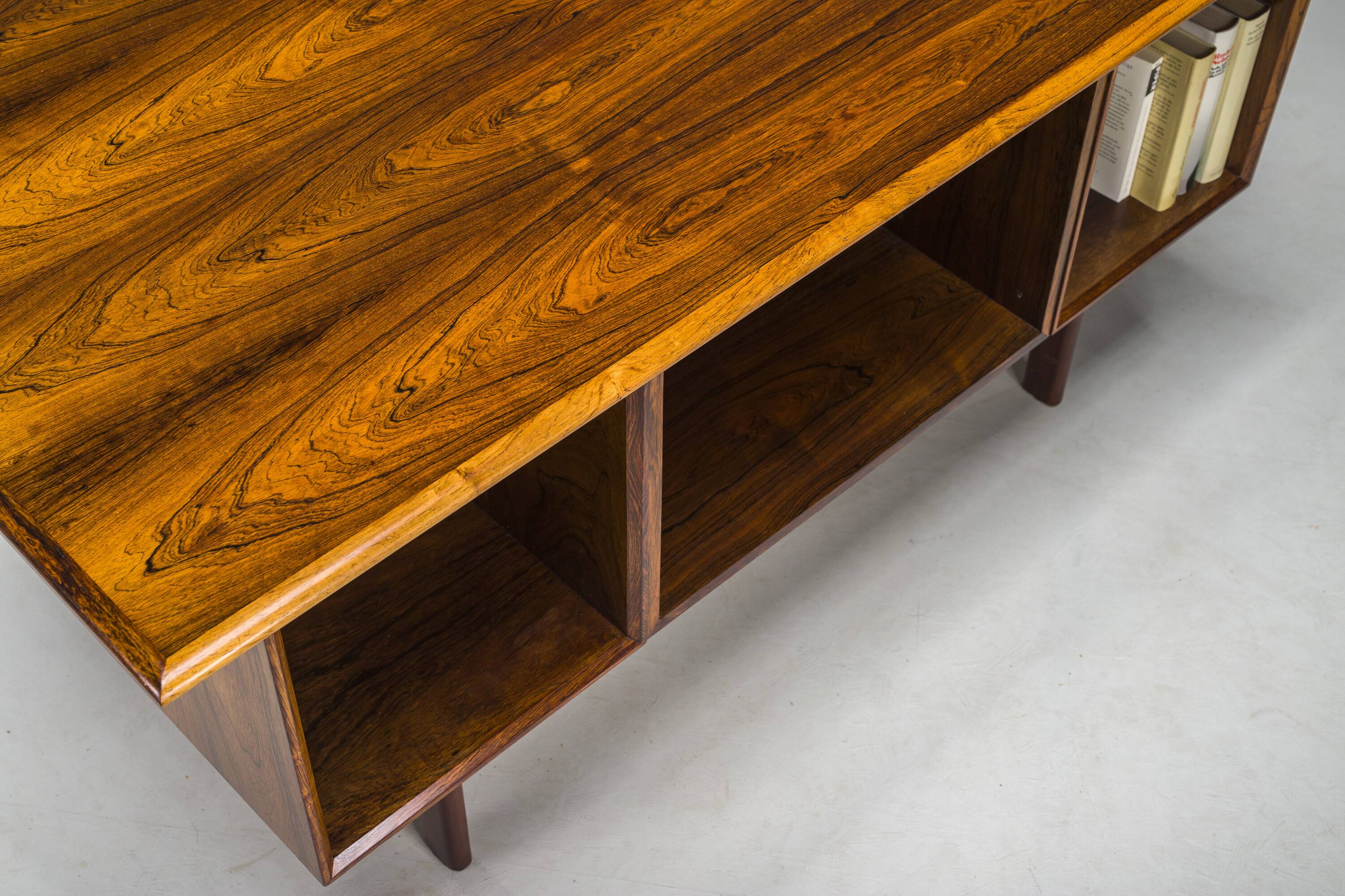 Bureau en palissandre, 1960