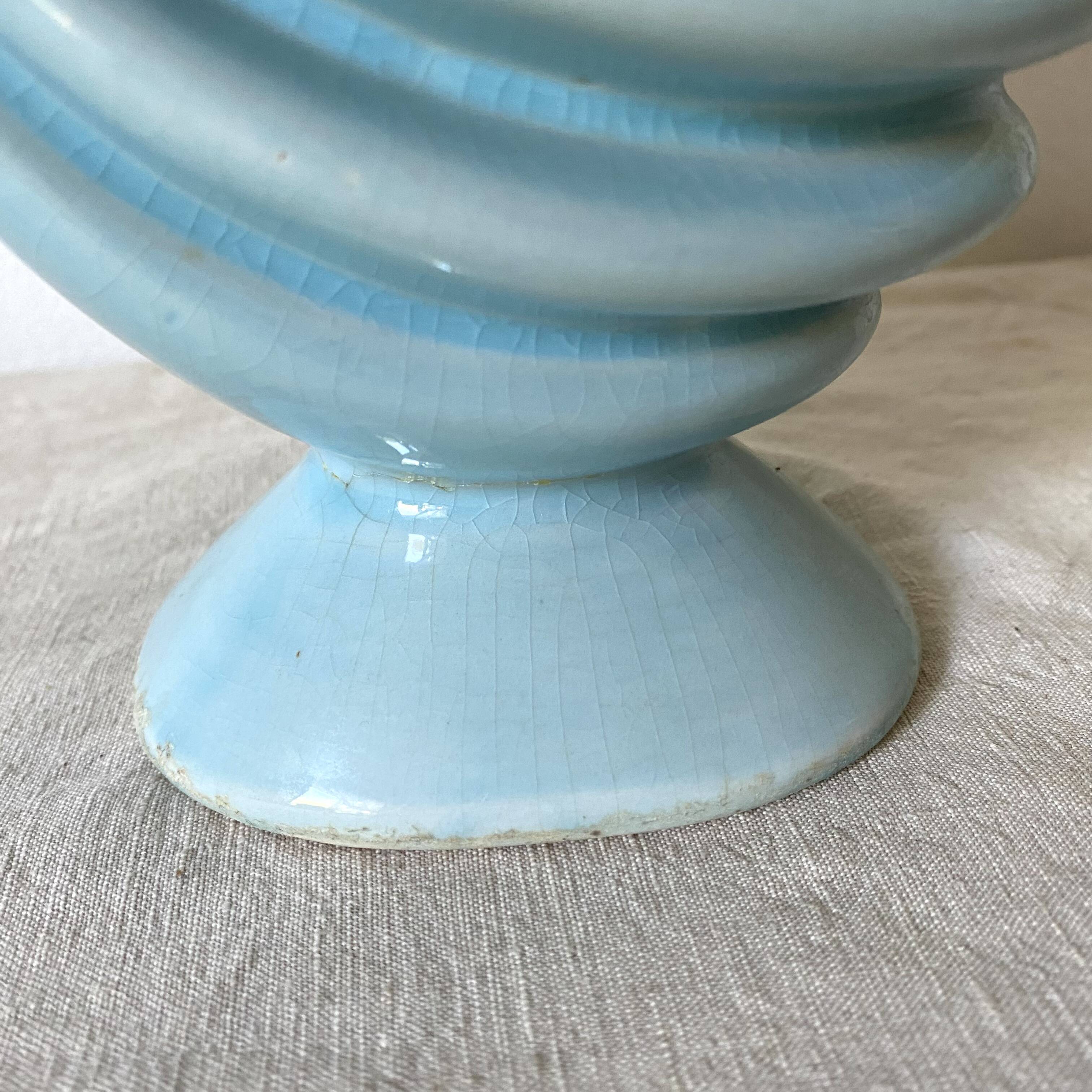 Vase en céramique art déco
