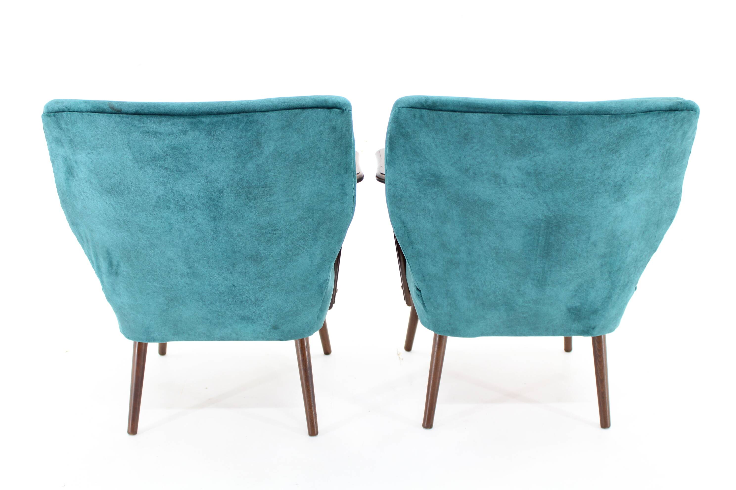 1970s Pair of Refurbished Beech Armchairs in Velvet, Czechoslovakia