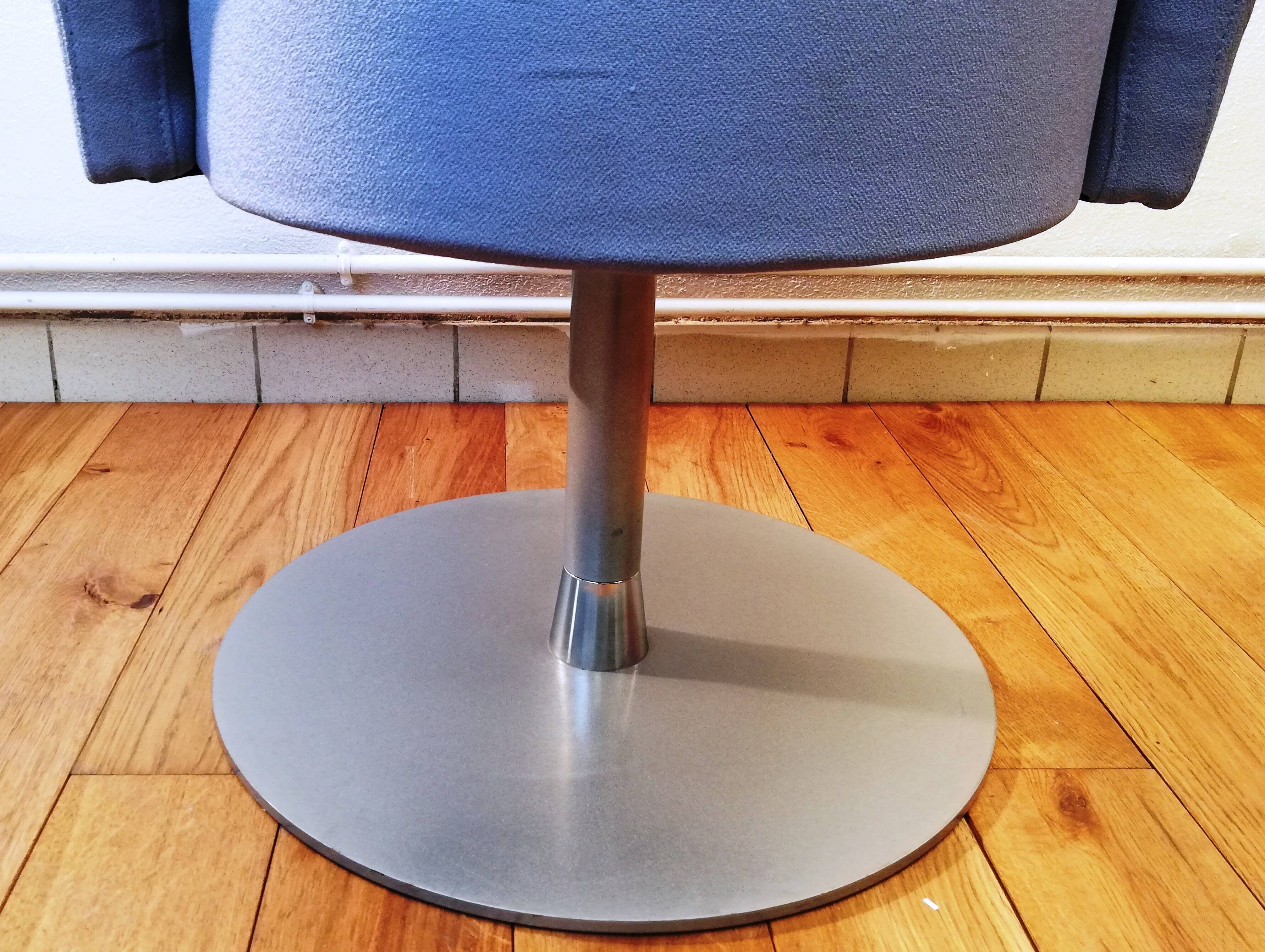 Fabric tulip armchair