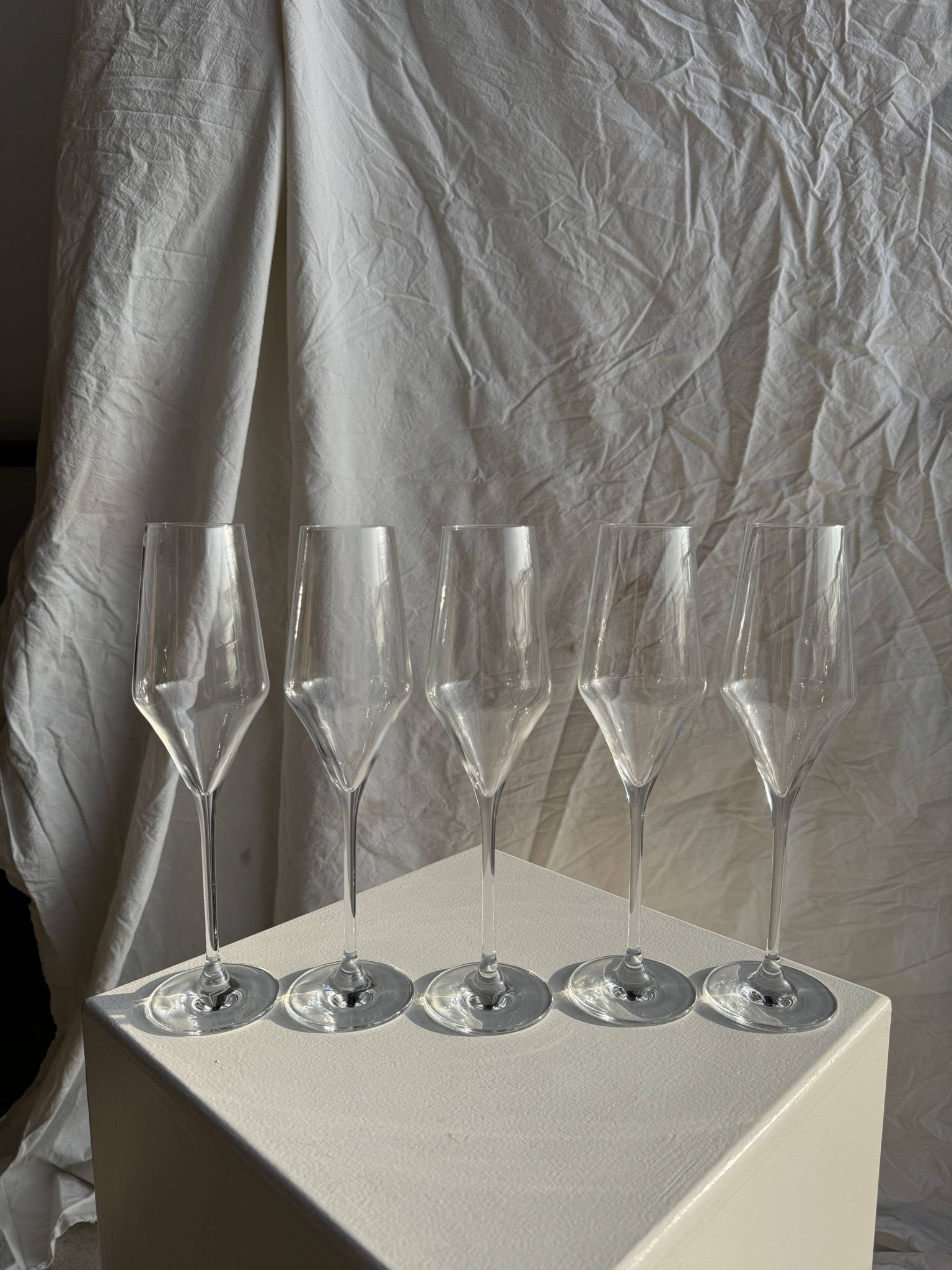 Lot de 5 grandes flûtes à champagne