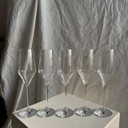 Lot de 5 grandes flûtes à champagne