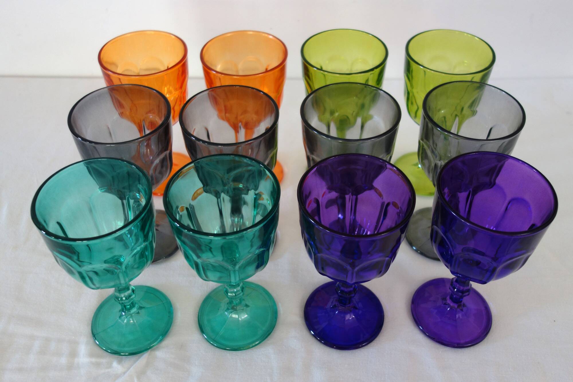 12 large vintage coloured glasses