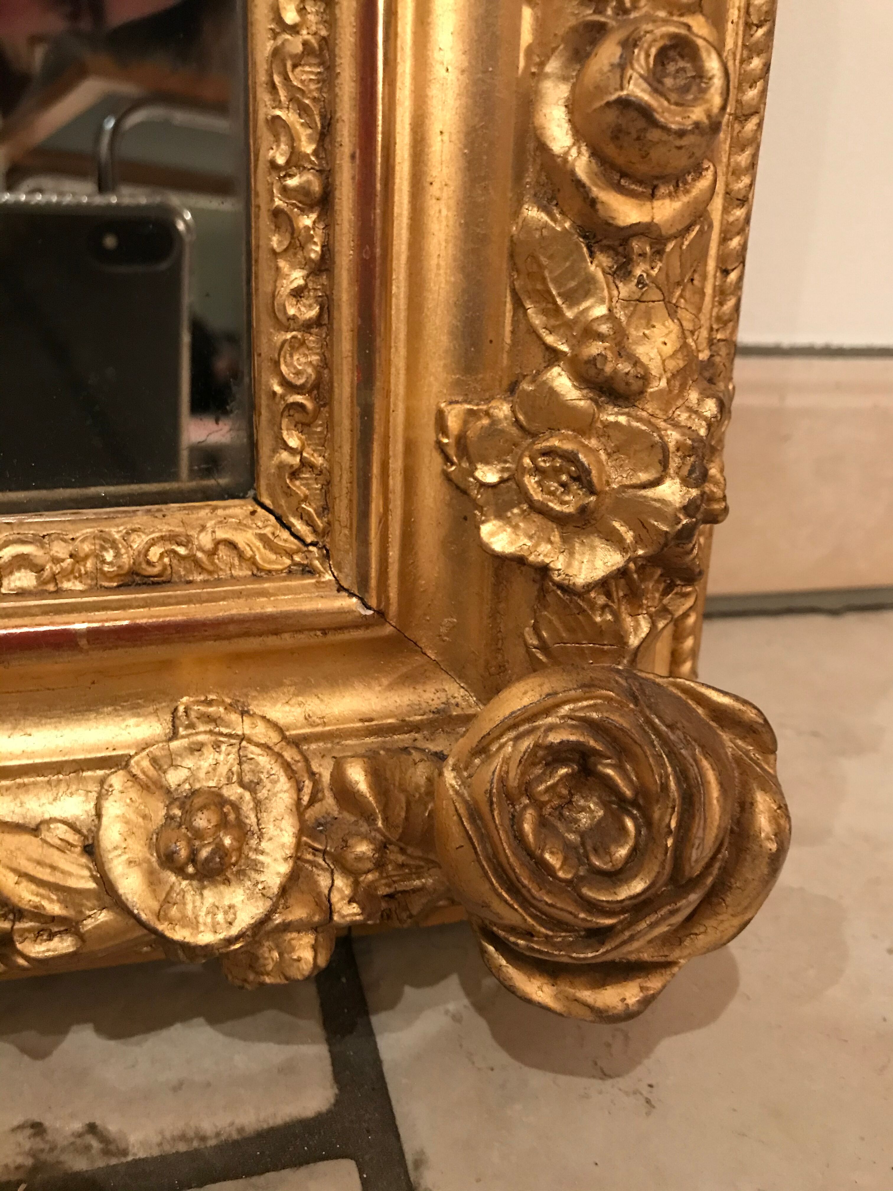 Miroir Louis XV à la feuille d’or d’origine 19eme 61x83cm