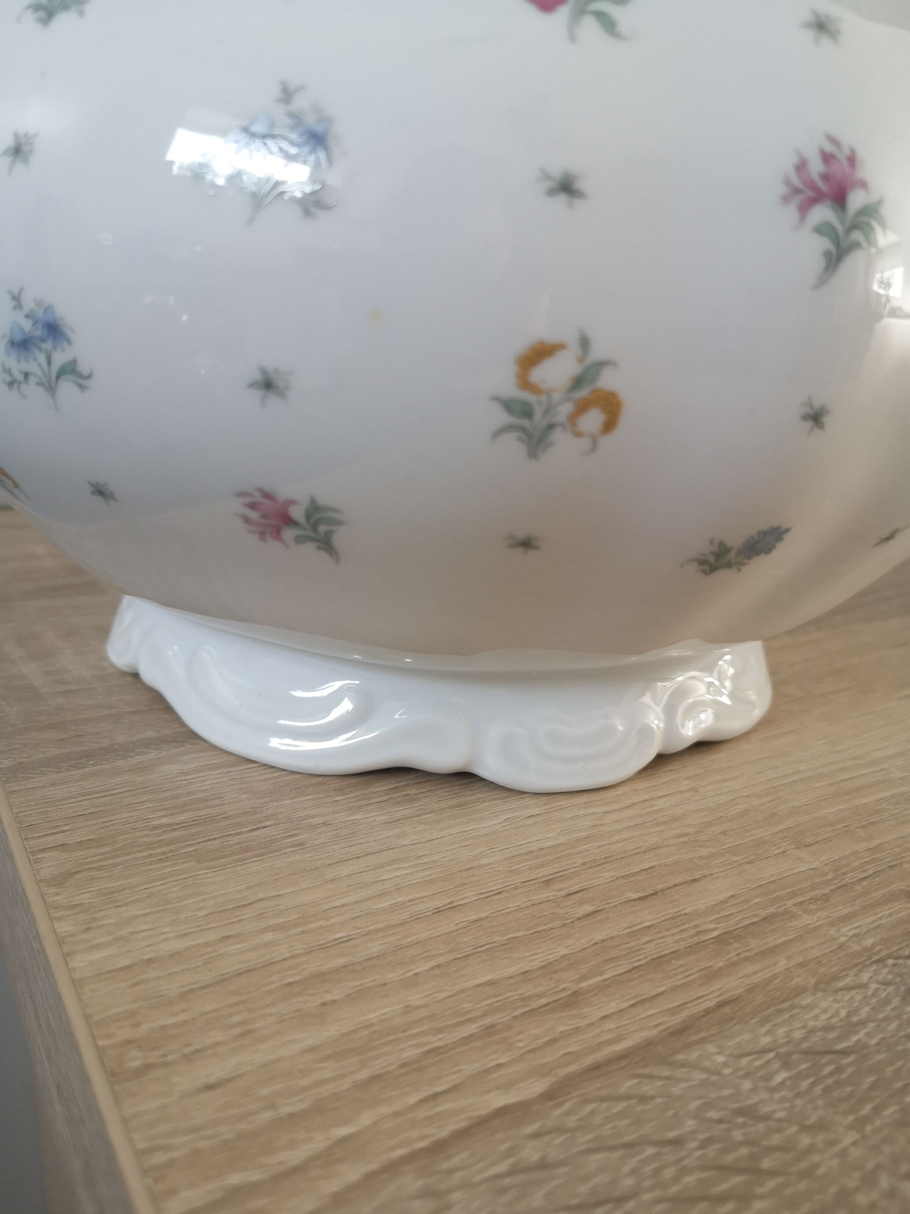 Bavarian porcelain tureen