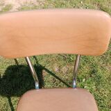 Nice set of vintage chairs and stool