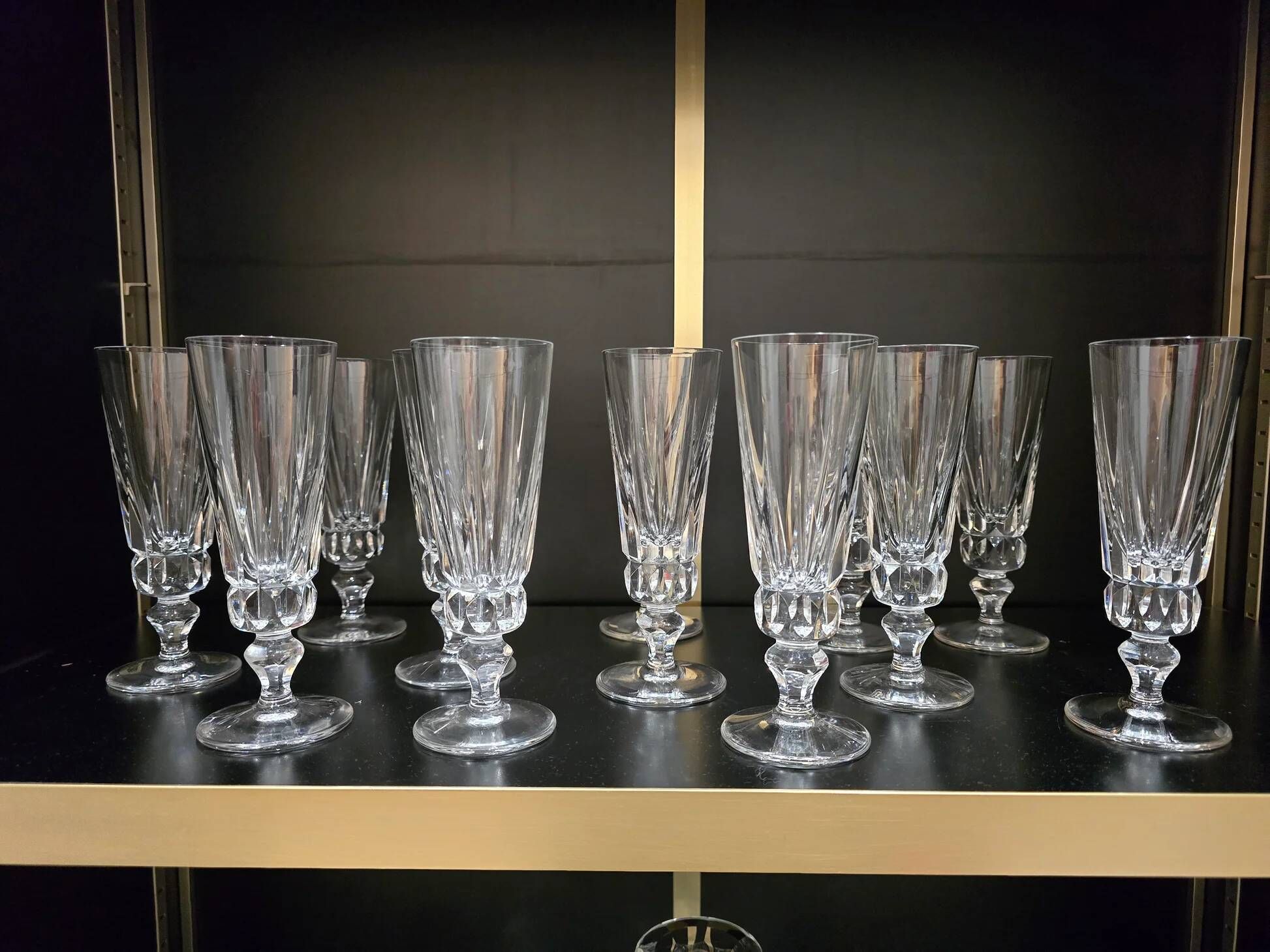 12 Saint-Louis Guernesey model champagne flutes in cut crystal