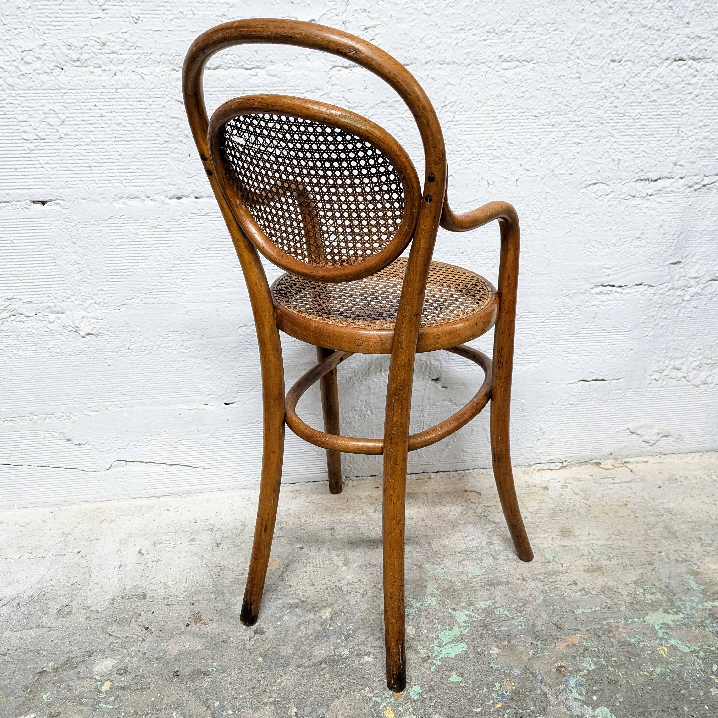 Chaise haute d'enfant Thonet