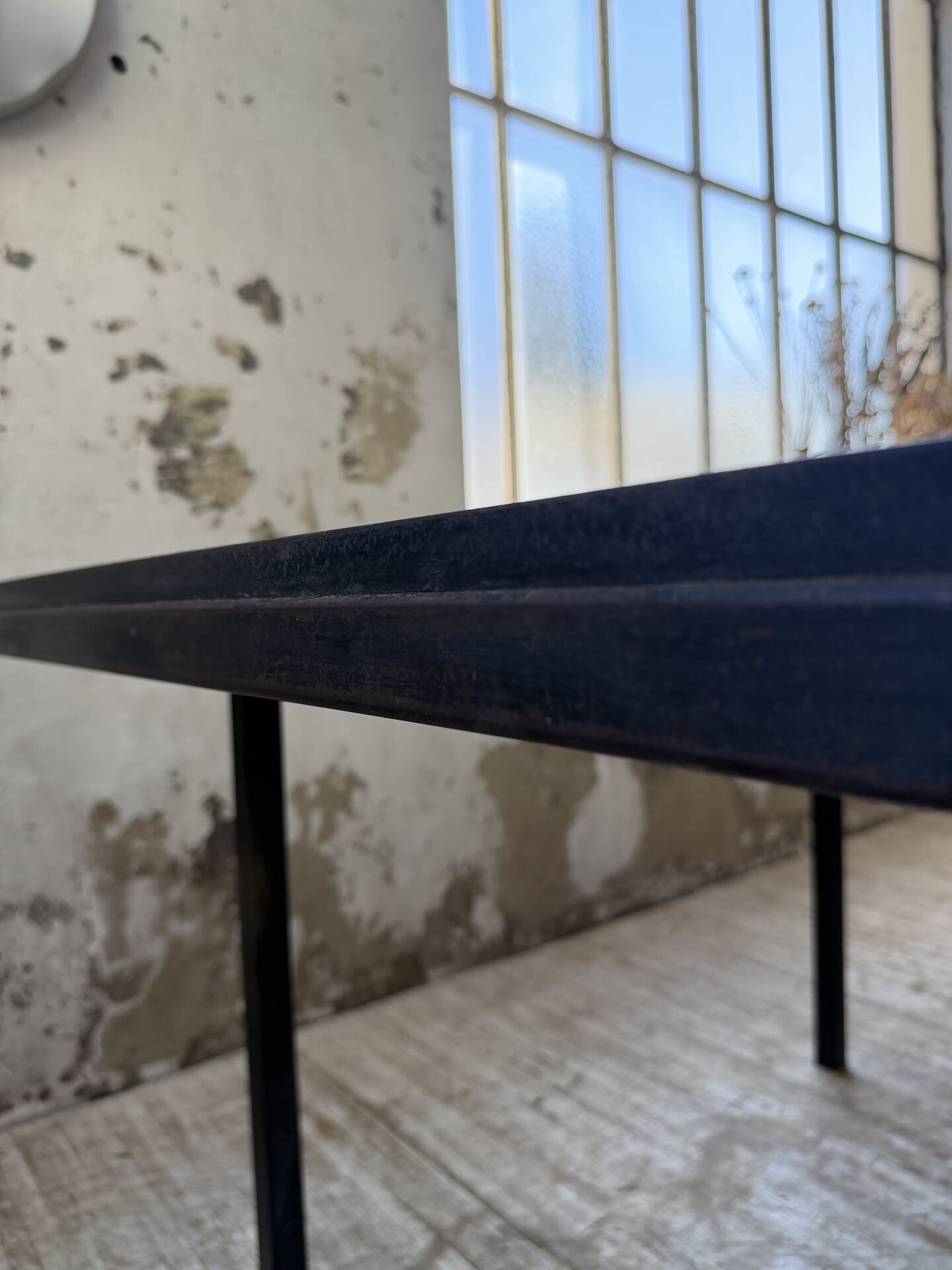 Dining table tiled 1950 dlg Capron