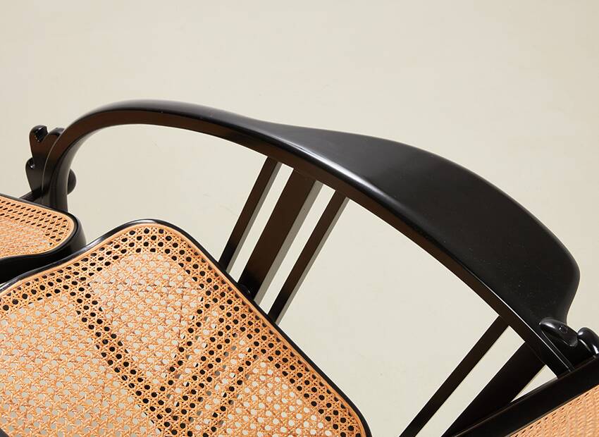 Fauteuil à bascule « Egg » de Max Fabiani, modèle 267 pour Witmann (Attrib.), années 1920/1980