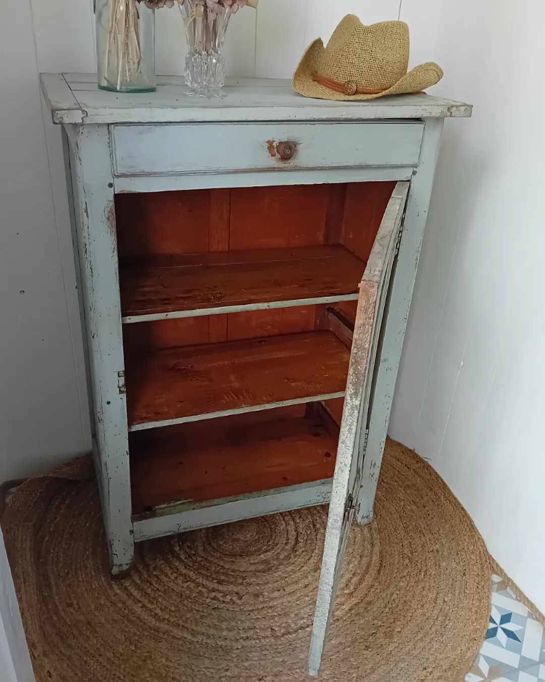 Parisian buffet / Jam maker
