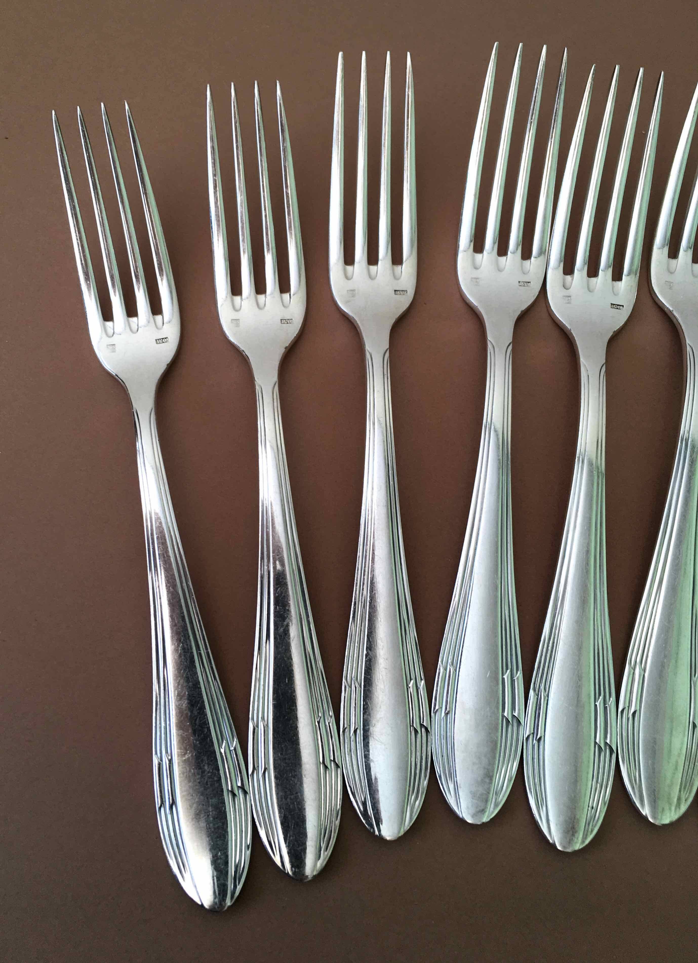 Cutlery set 37 place settings Goldsmith ATD silver metal