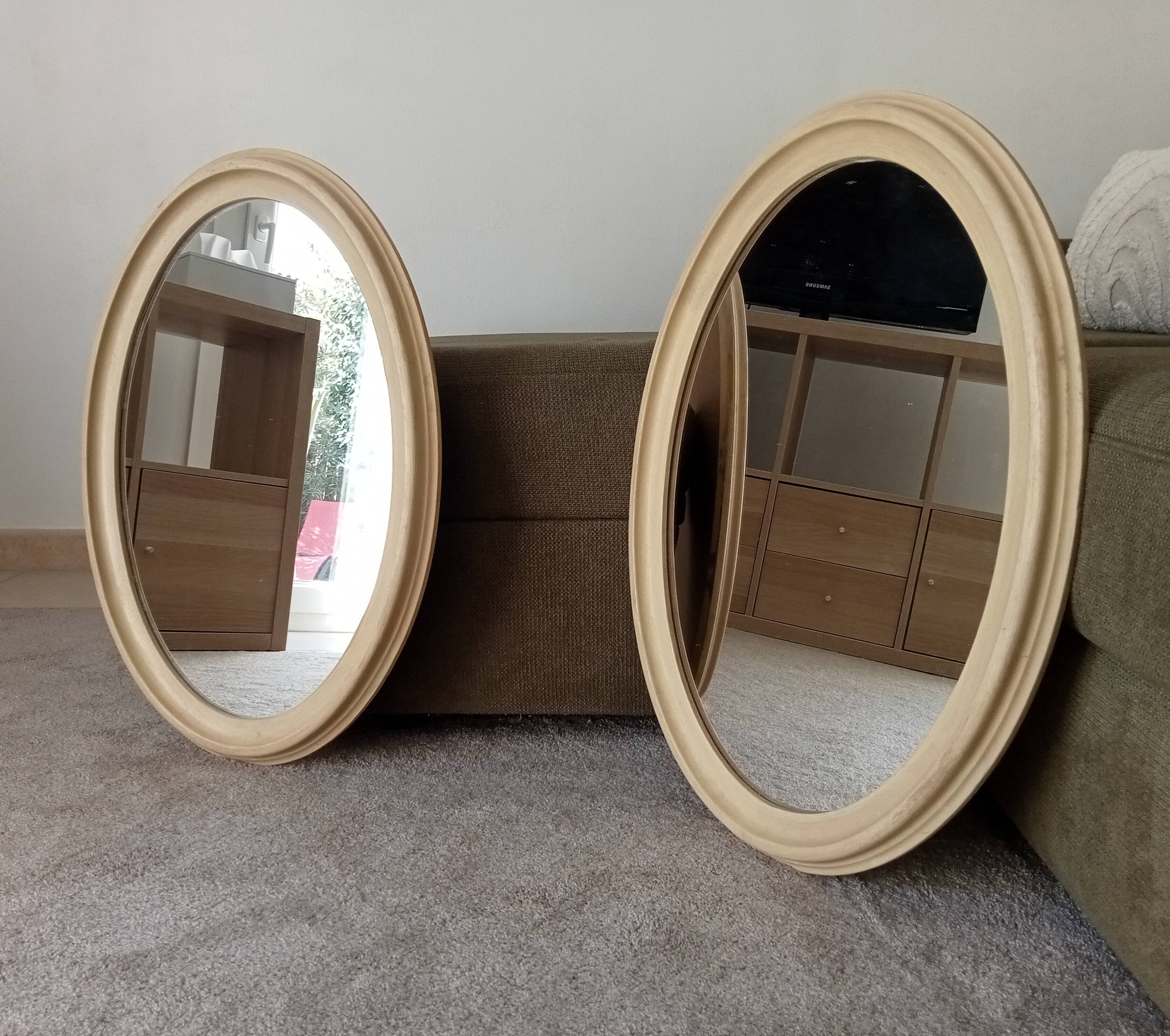 Miroir ovale vintage en bois patiné