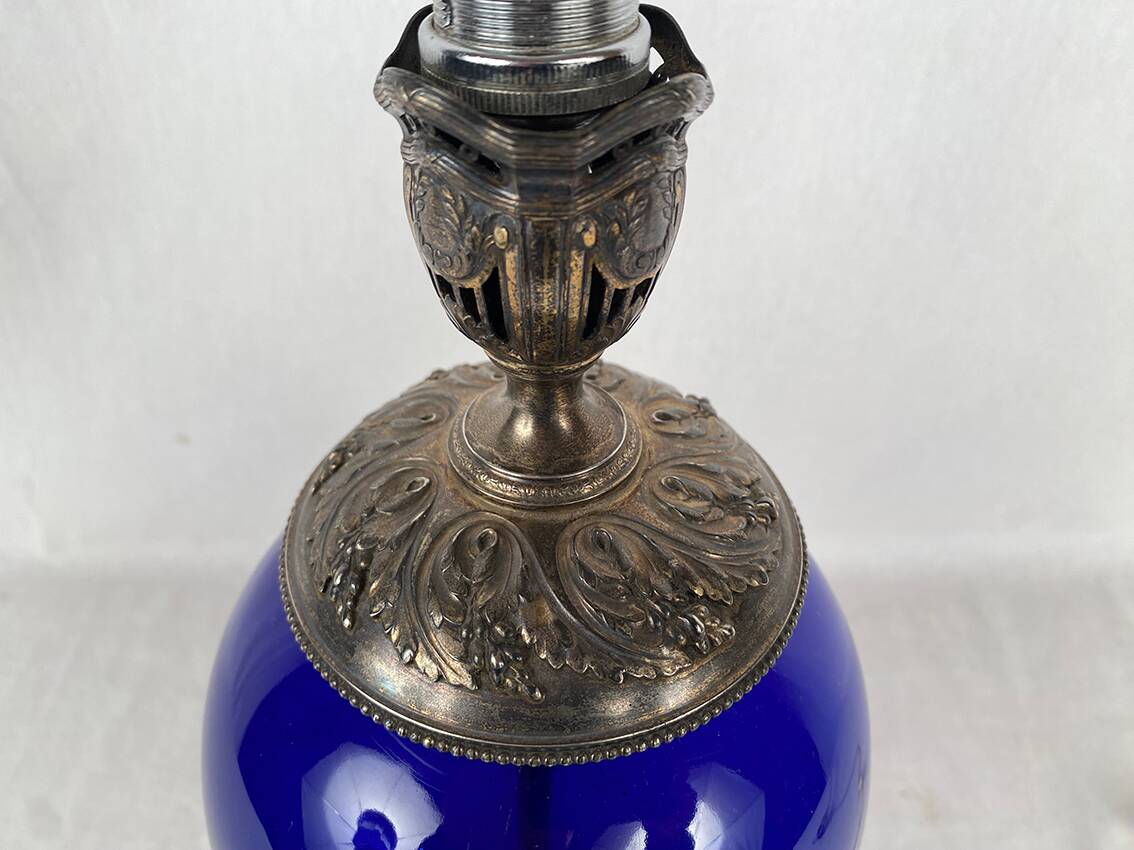 Risler and Carré. Large lamp in blue glass and silver frame, Minerve hallmark
