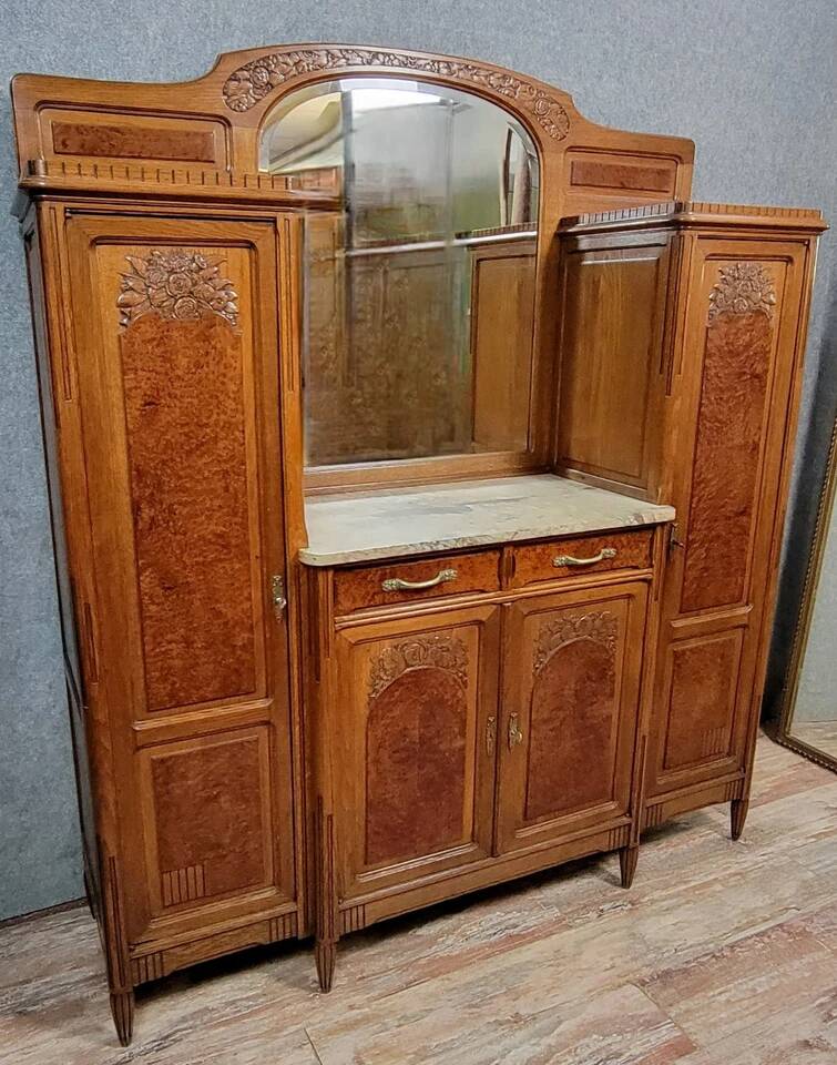 Art Nouveau period sideboard in mahogany and amboyna burl circa 1900