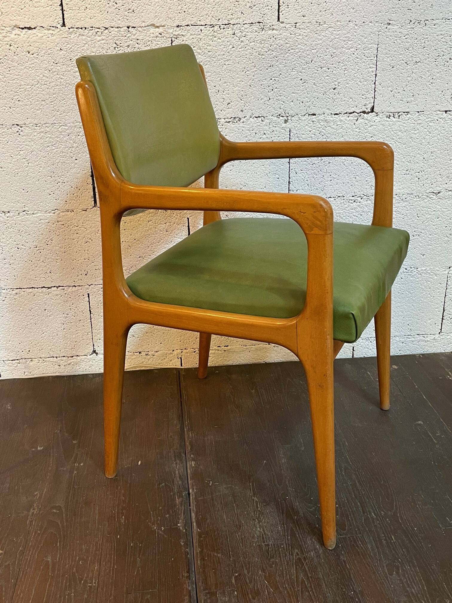 Vintage 1960s Stella armchair