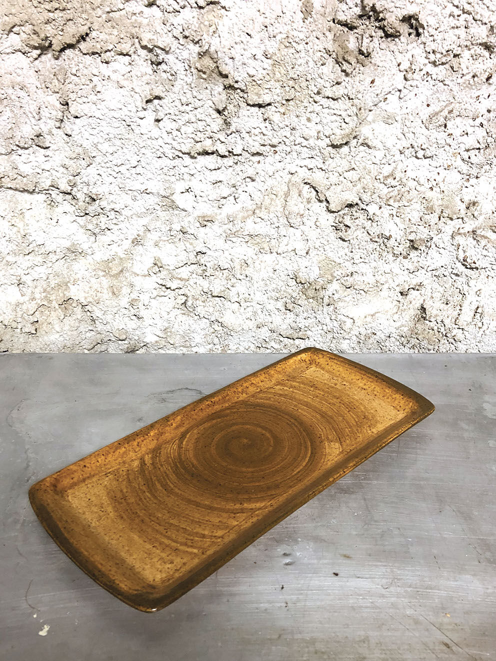 Small Plateau of presentation sandstone of Longchamp