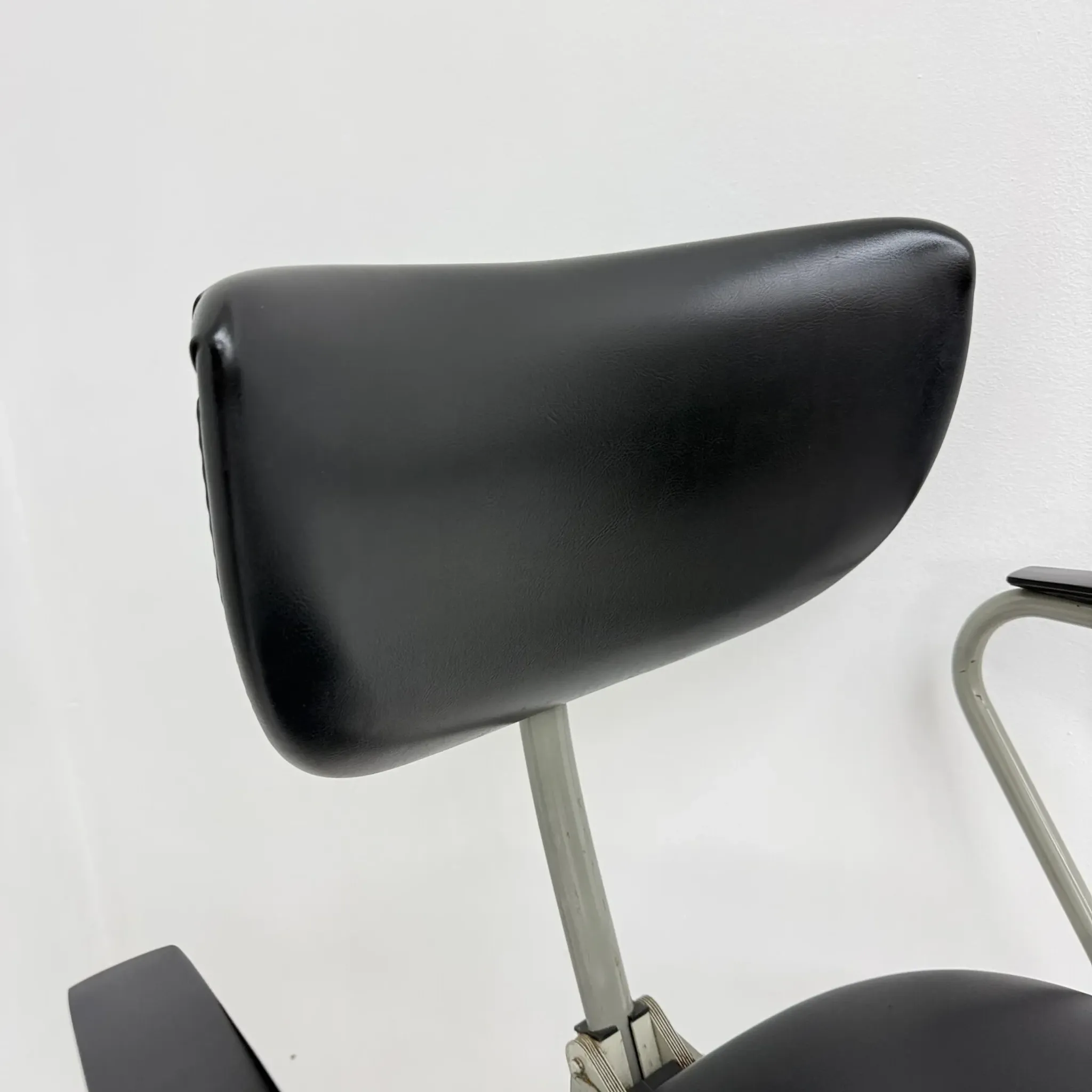 Mid-century 3311 desk chair by Toon de Wit for Gebroeders de Wit, 1960s