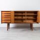 Buffet en teck du milieu du siècle par Brødrene Sørheim, Norvège, années 1960