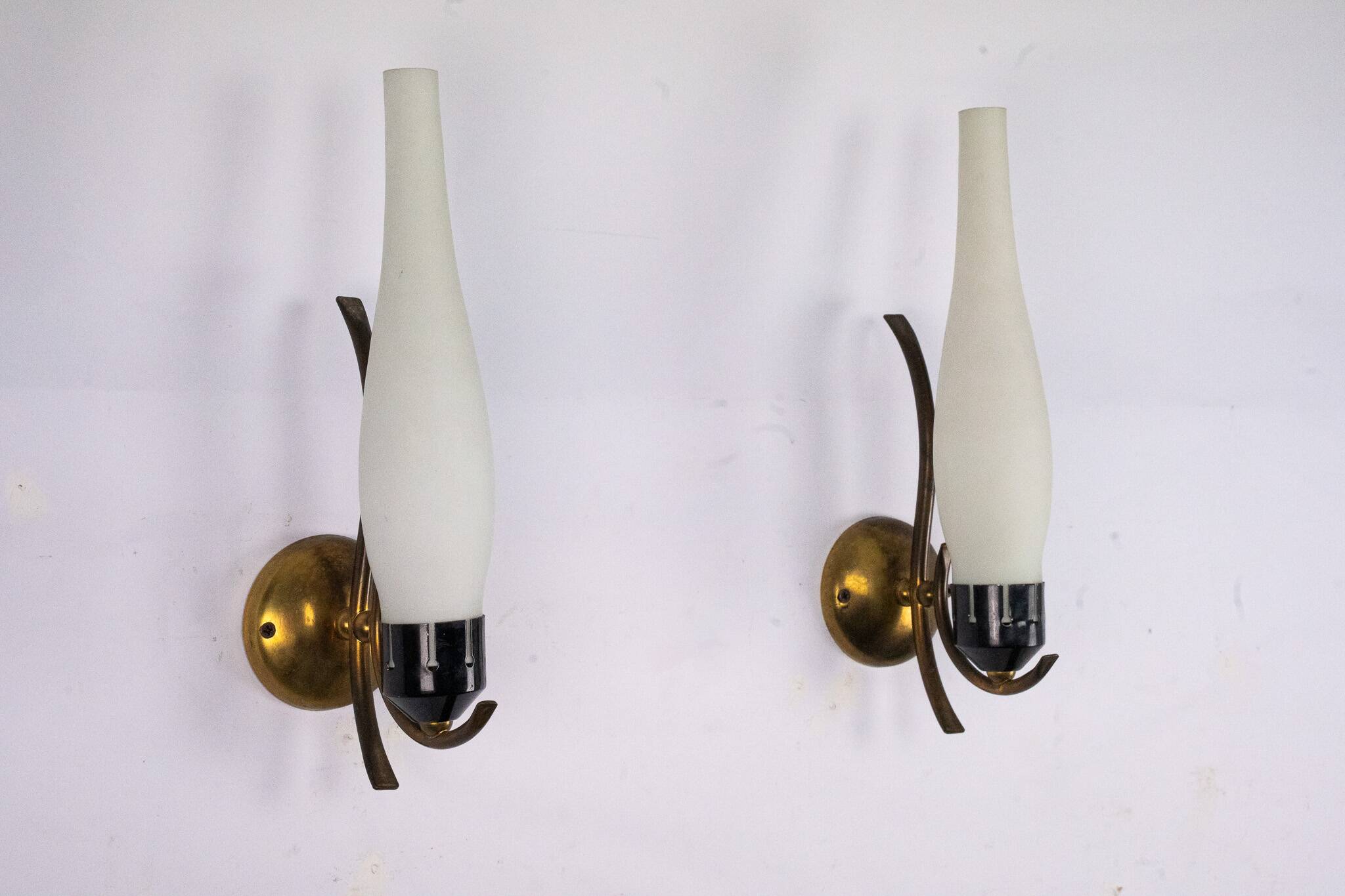 Pair of Mid-Century sconces, Italy 1950s