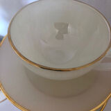 Arcopal 11 cup and saucer service