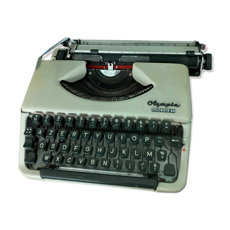 writing machine OLYMPIA Splendi 66