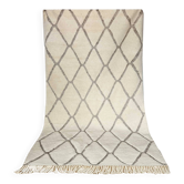 Beni Ouarain Berber rug • Brown diamond pattern on a beige background