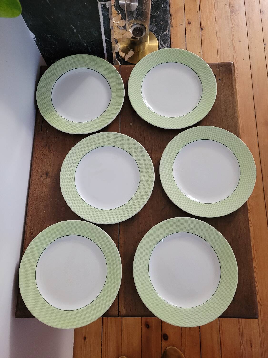Set of 6 Linon Saint Amand flat plates