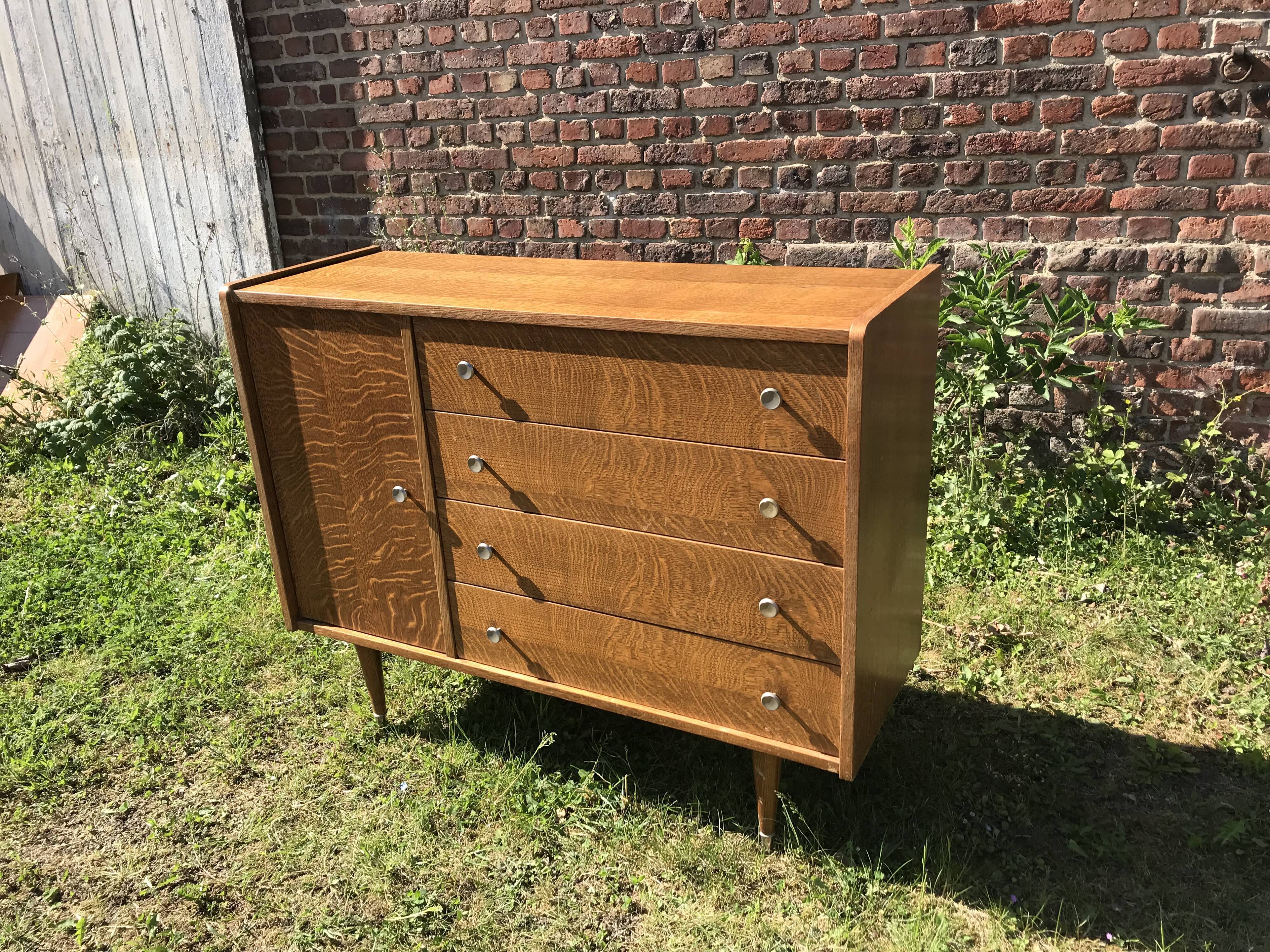 Vintage chest of drawers