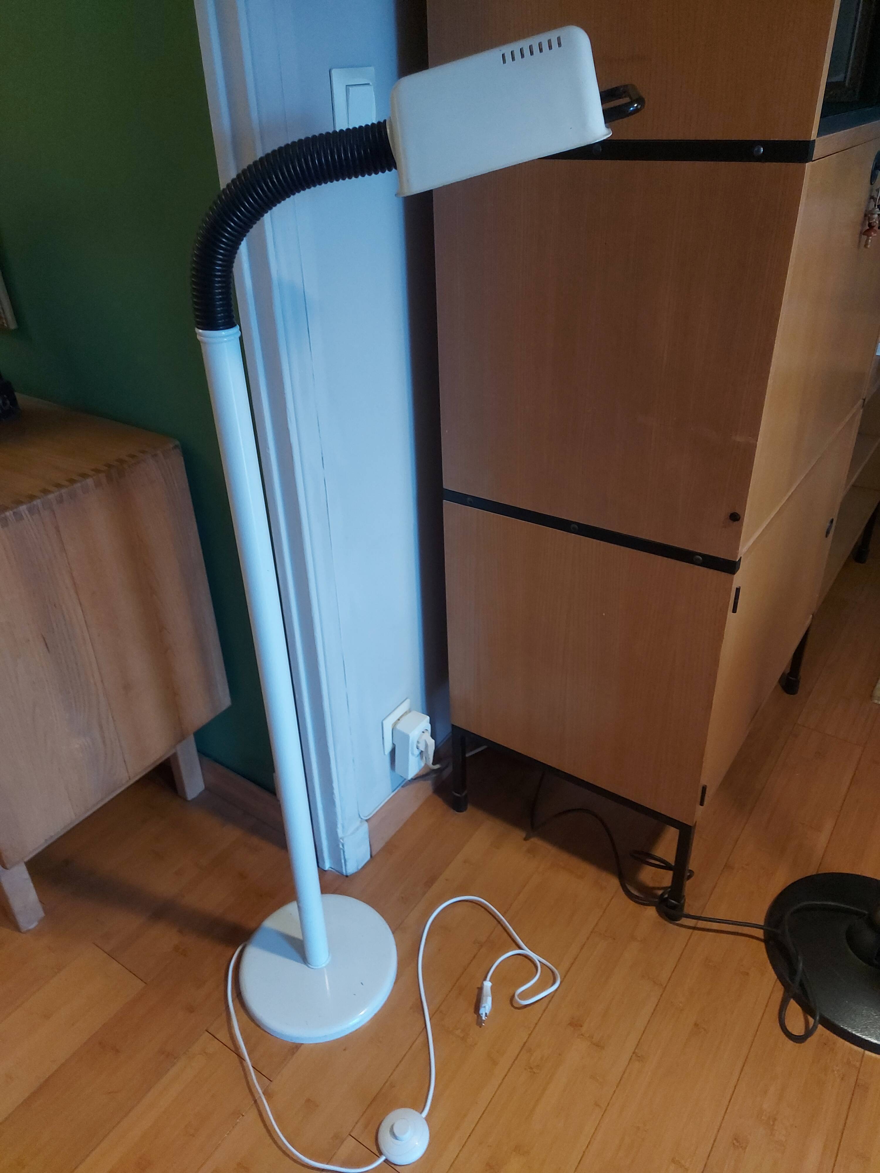 80'S LYSKAER floor lamp