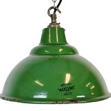 Lampe à suspension industrielle en émail vert de Maxlume, années 1960