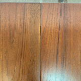 Scandinavian table with extensions