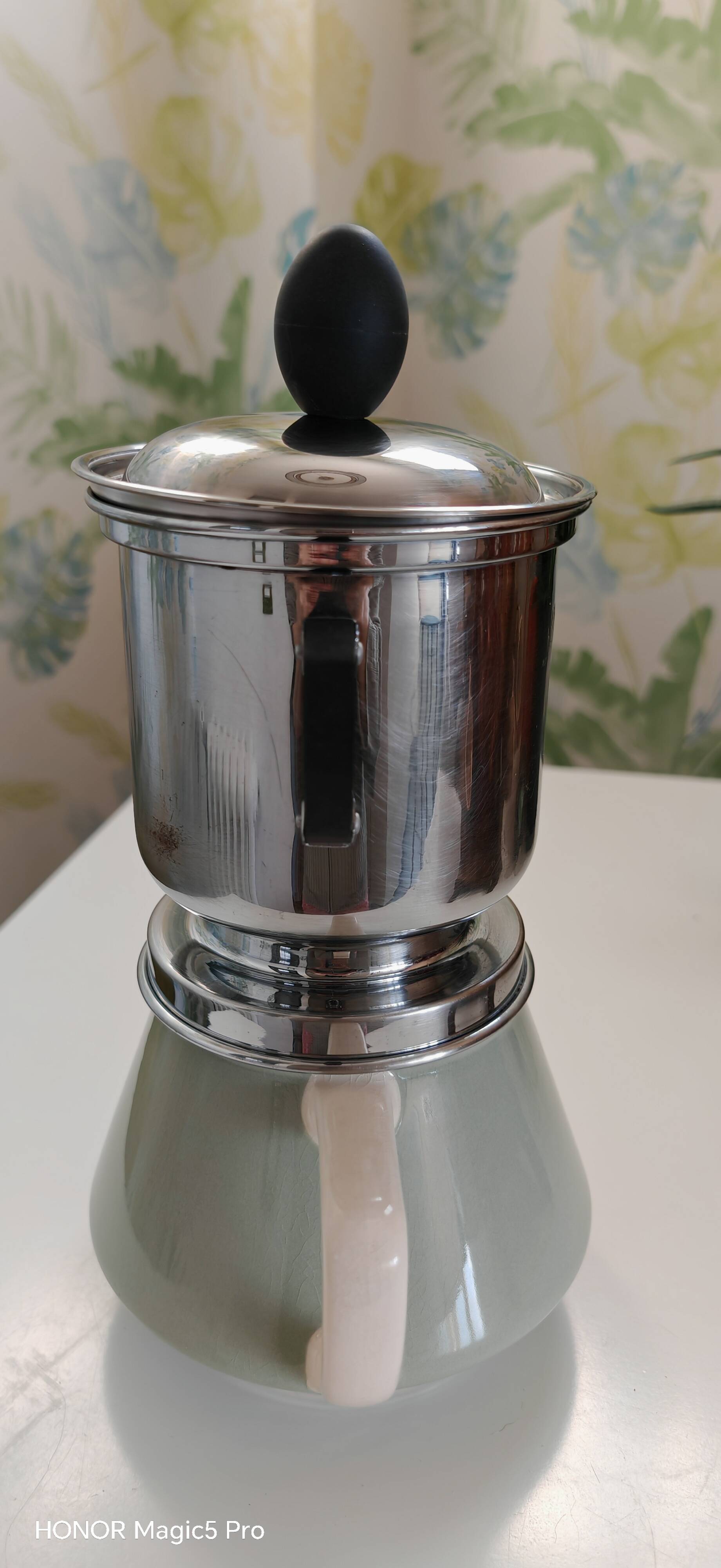 Villeroy and Boch teapot - Salam