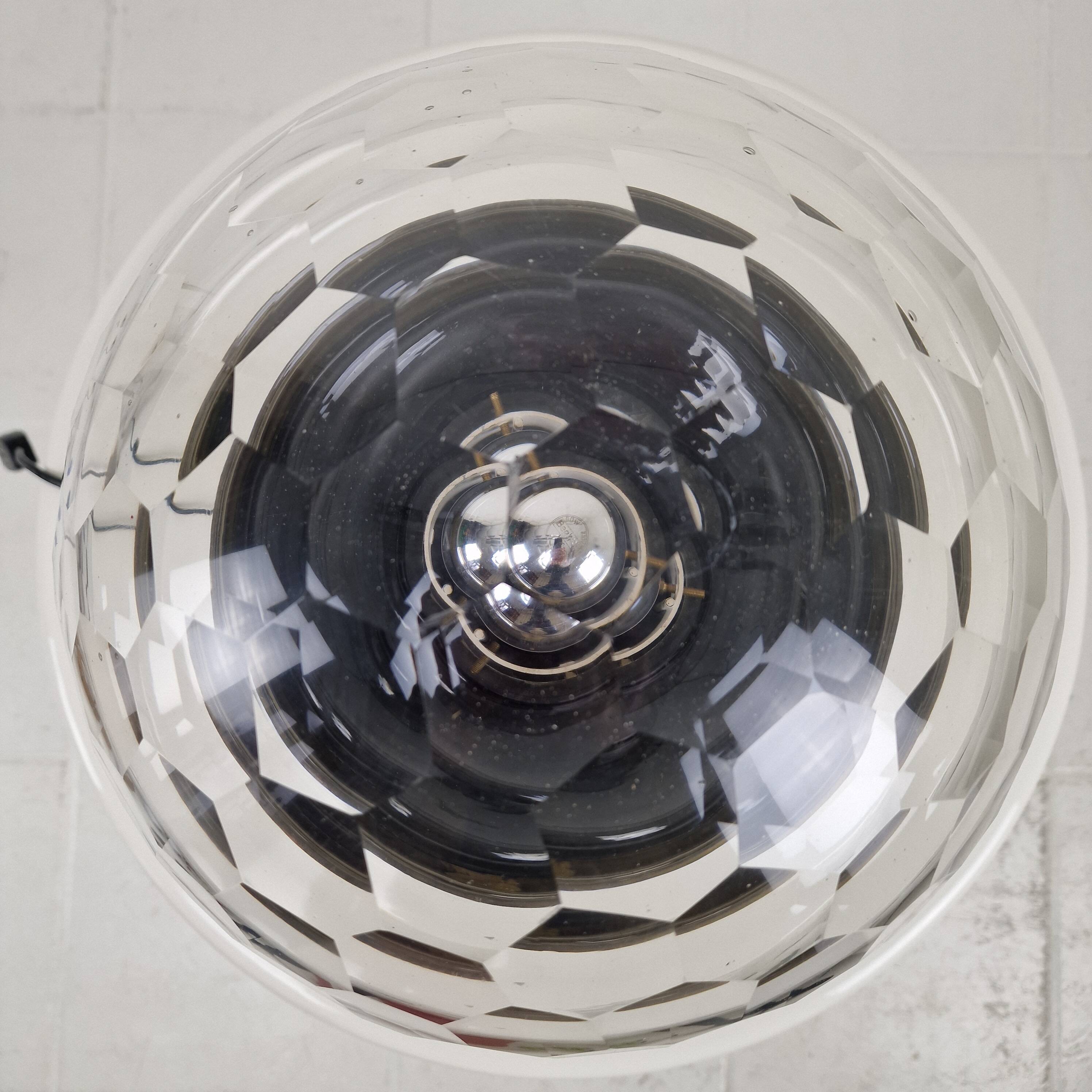 Lampe de table ou de plafond italienne attribuée à Pia Guidetti Crippa pour Lumi