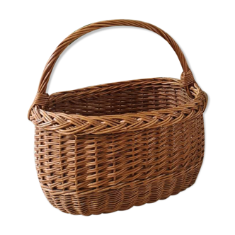 Wicker basket