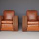 Paire de fauteuils Art Déco en cuir. Années 40.