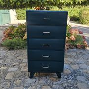 Vintage chest of drawers with 5 drawers