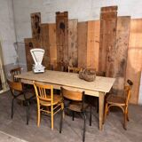 Farm table