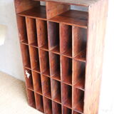 Casier de tri ancien en bois
