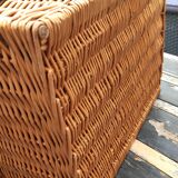 Picnic basket with white porcelain crockery