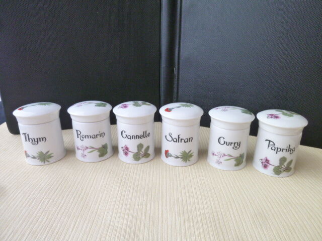 Series of 6 porcelain spice pots from Berry Lourioux