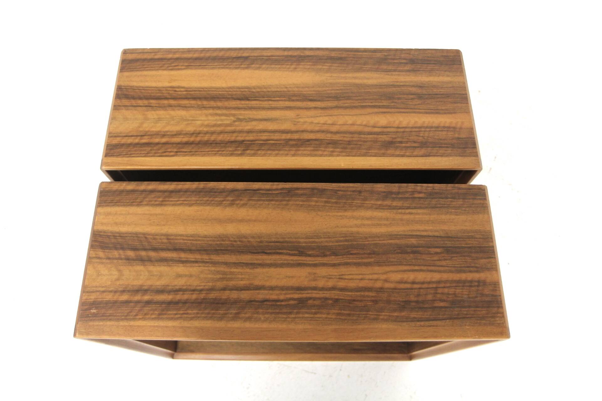 Set of 2 "Facett" walnut bedside tables, Bertil Fridhagen, Bodafors, Sweden, 1960