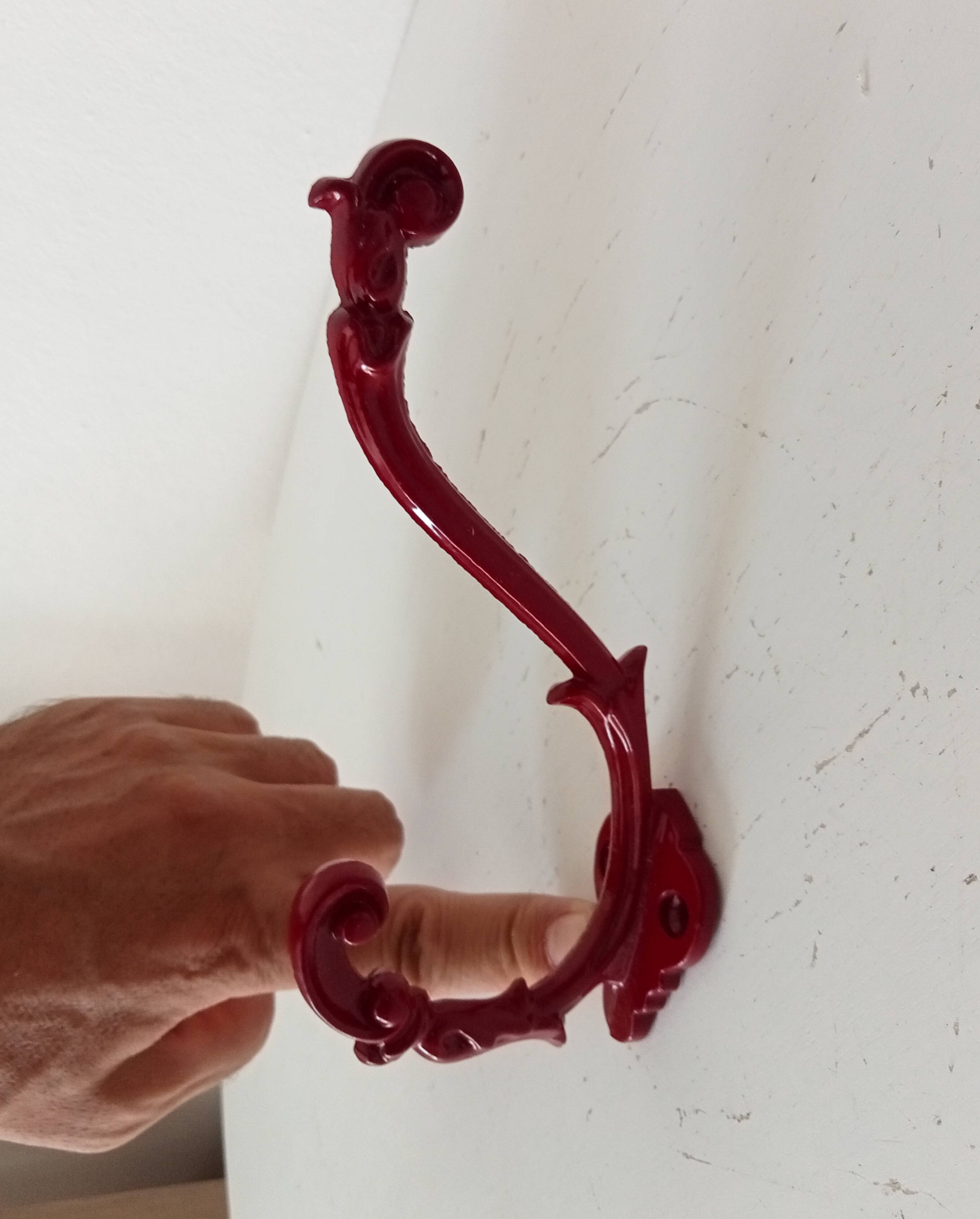 Vintage wall coat hook in enamelled cast iron