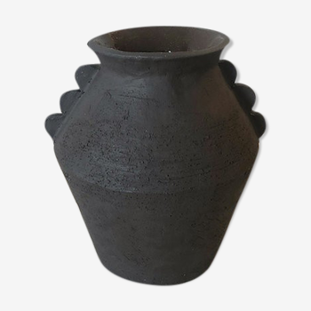 Black ear vase