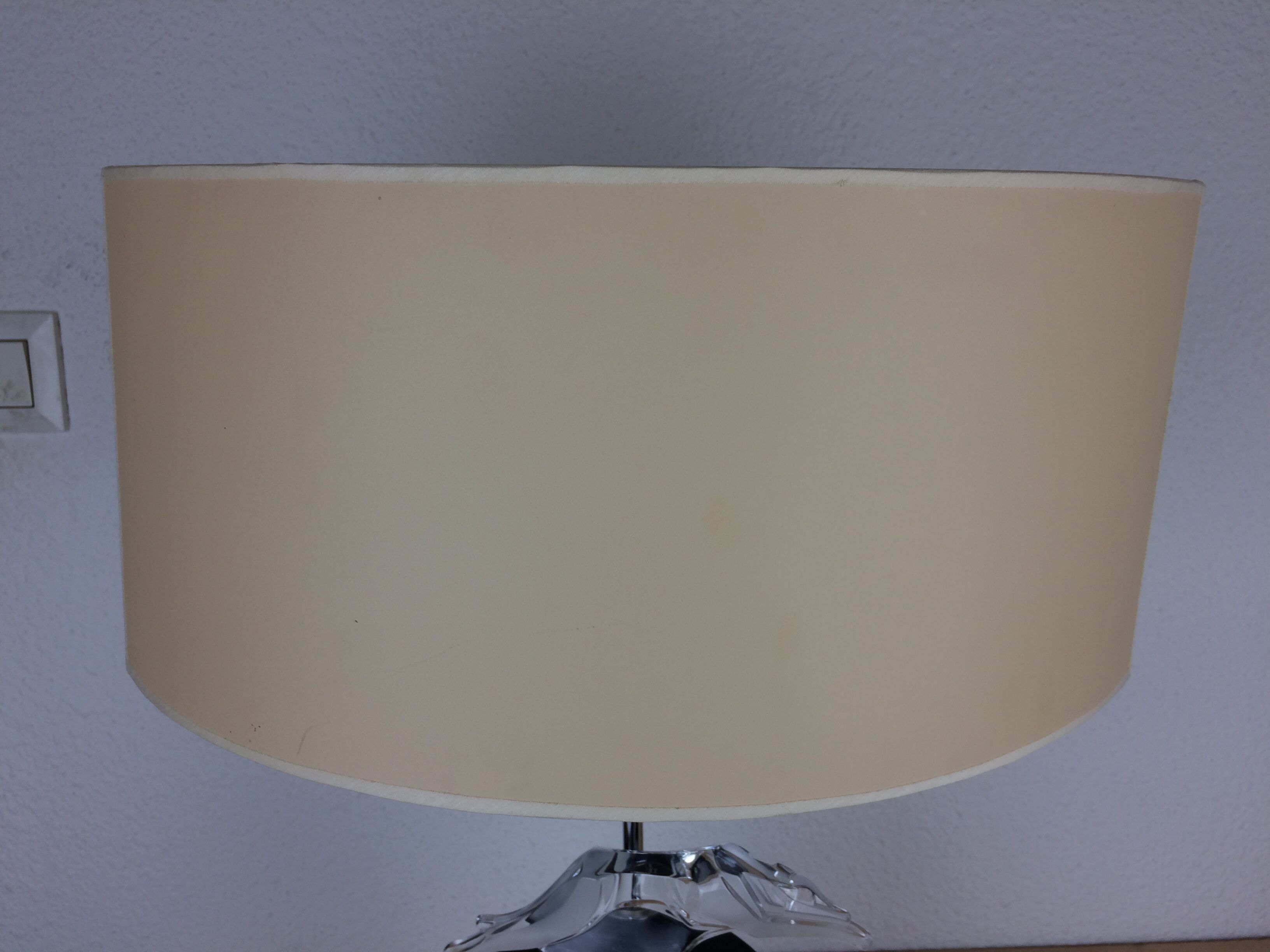 Lampe au lévrier, maison Le Dauphin, verre et céramique