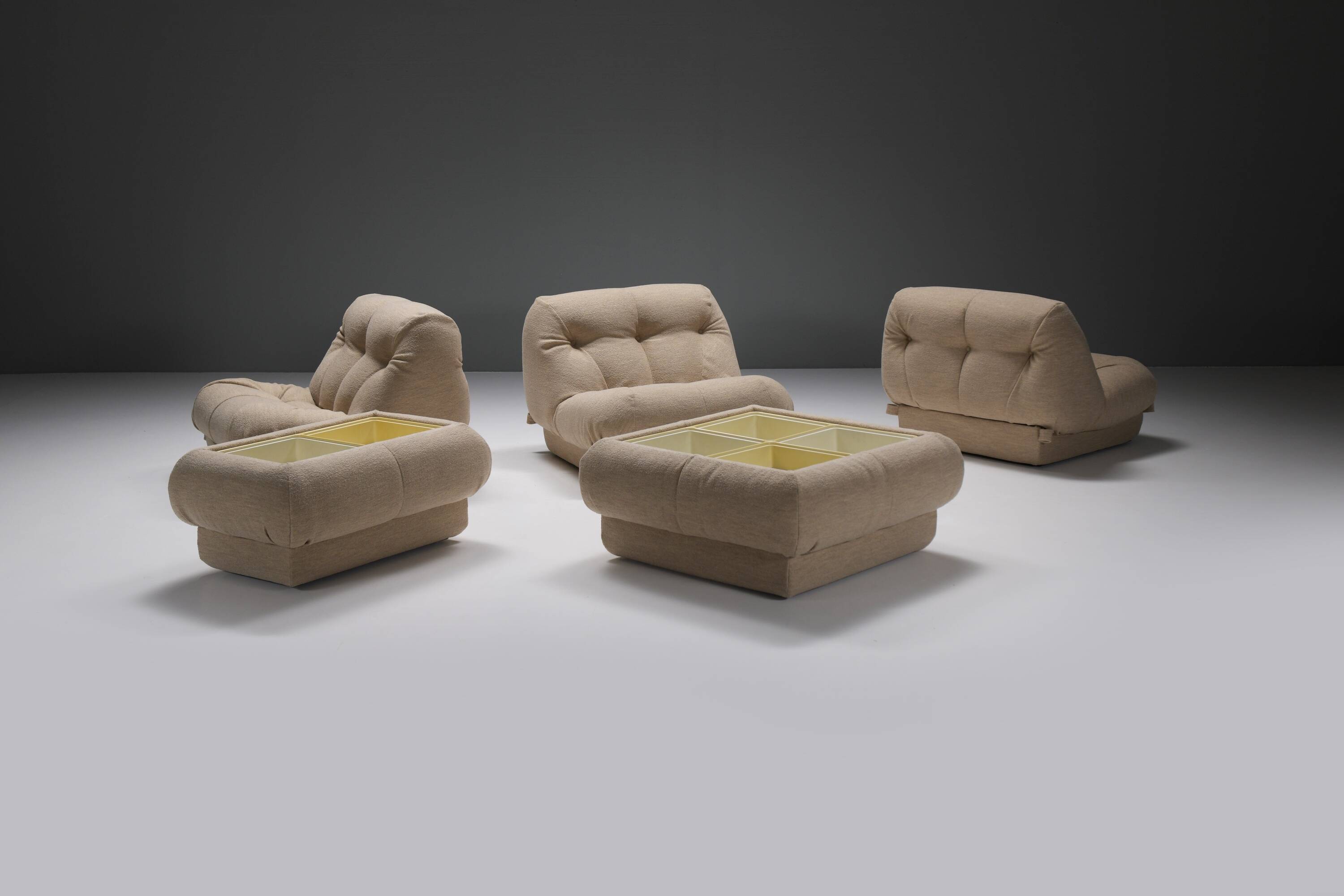 Great Vintage Nuvolone set in bouclé by Rino Maturi for MiMo Padova Italy