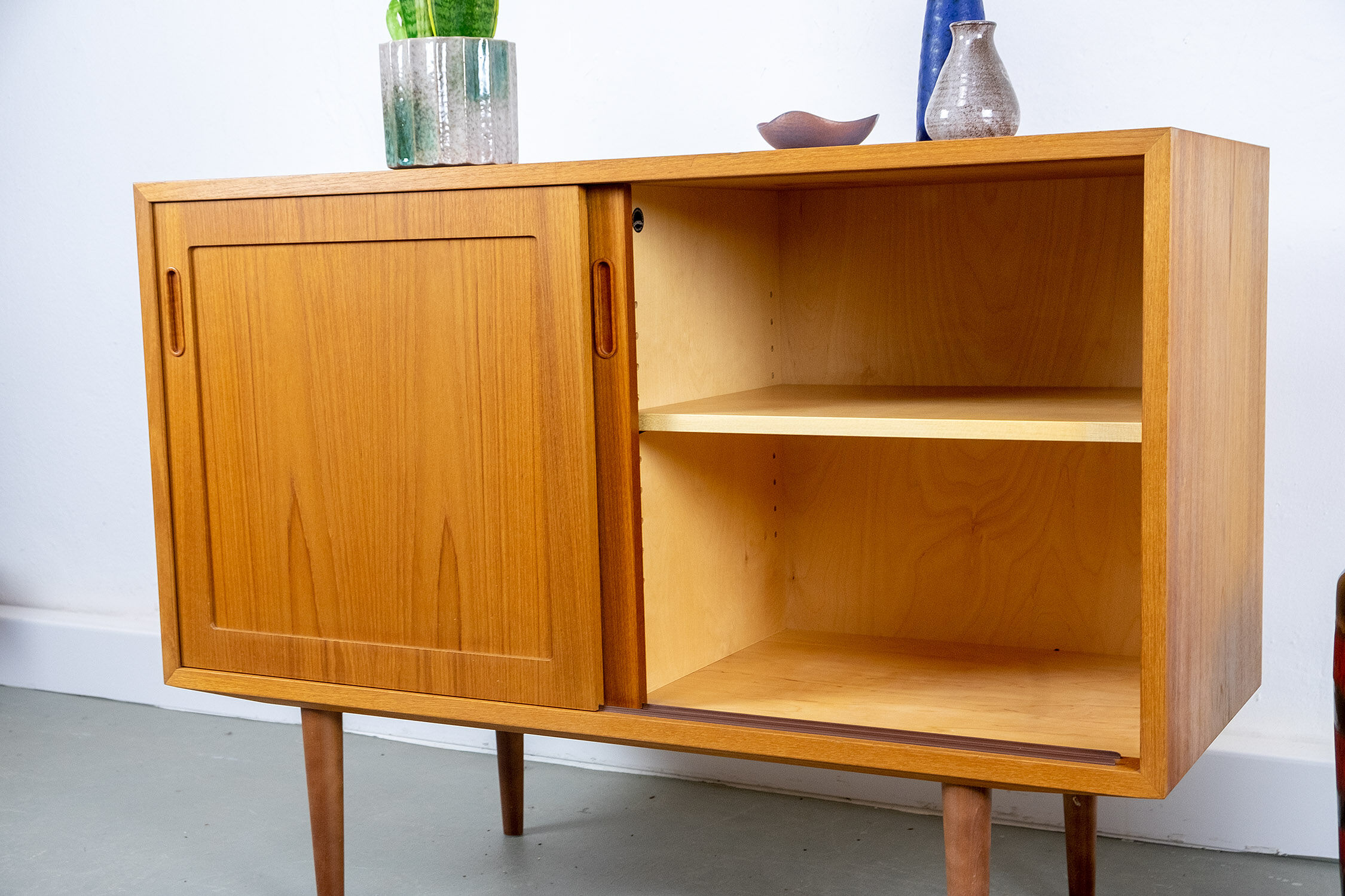 Teak sideboard by Hundevad, Denmark, 1960s