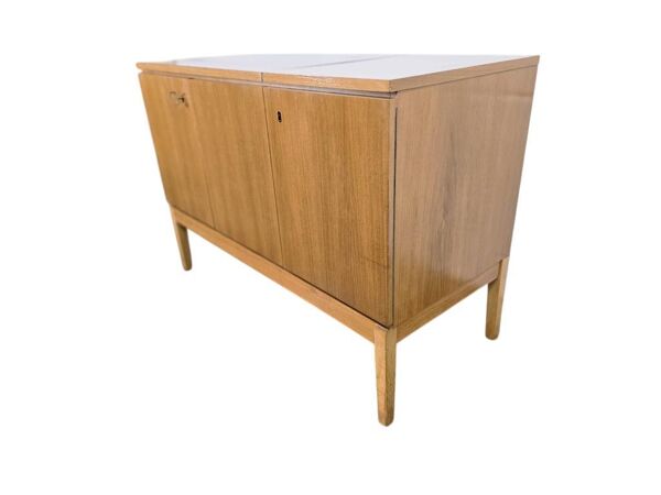Meuble audio vintage en bois : buffet/meuble de rangement
