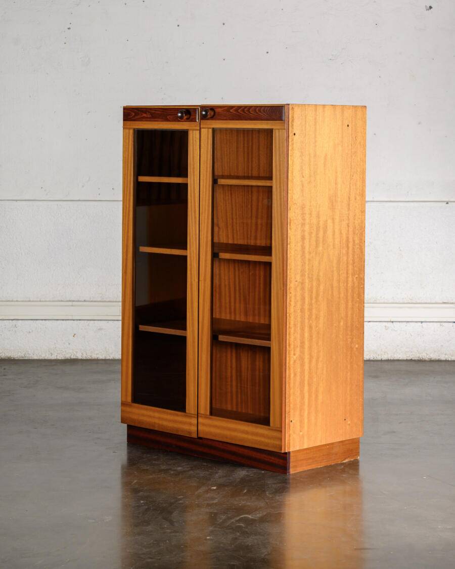 Meuble vitré